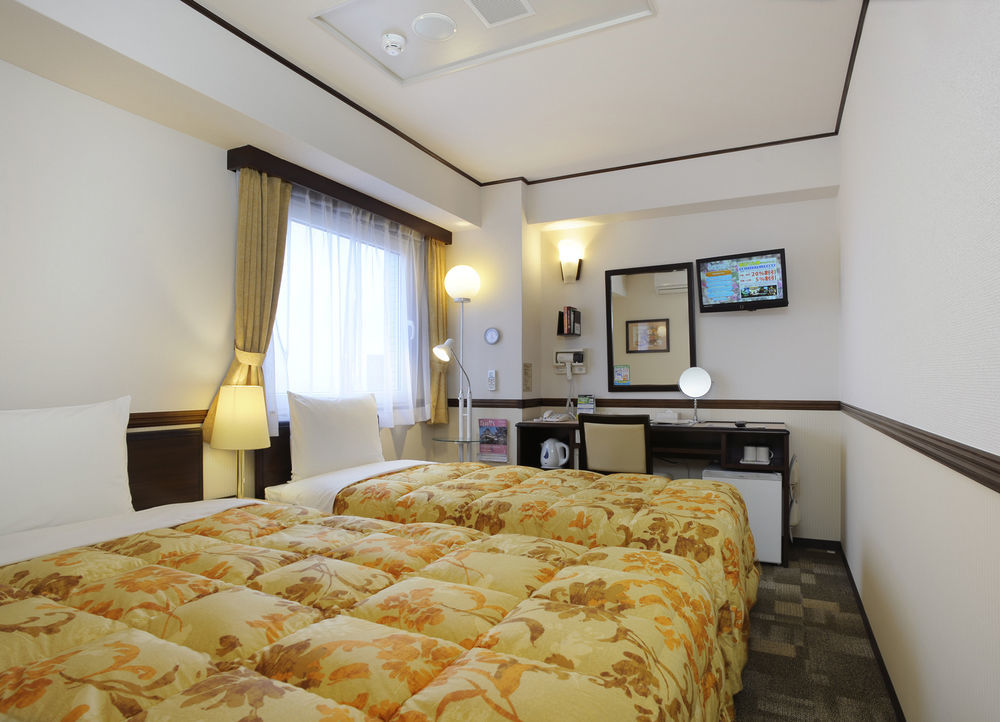 Toyoko Inn Yokohama Sakuragicho Zewnętrze zdjęcie