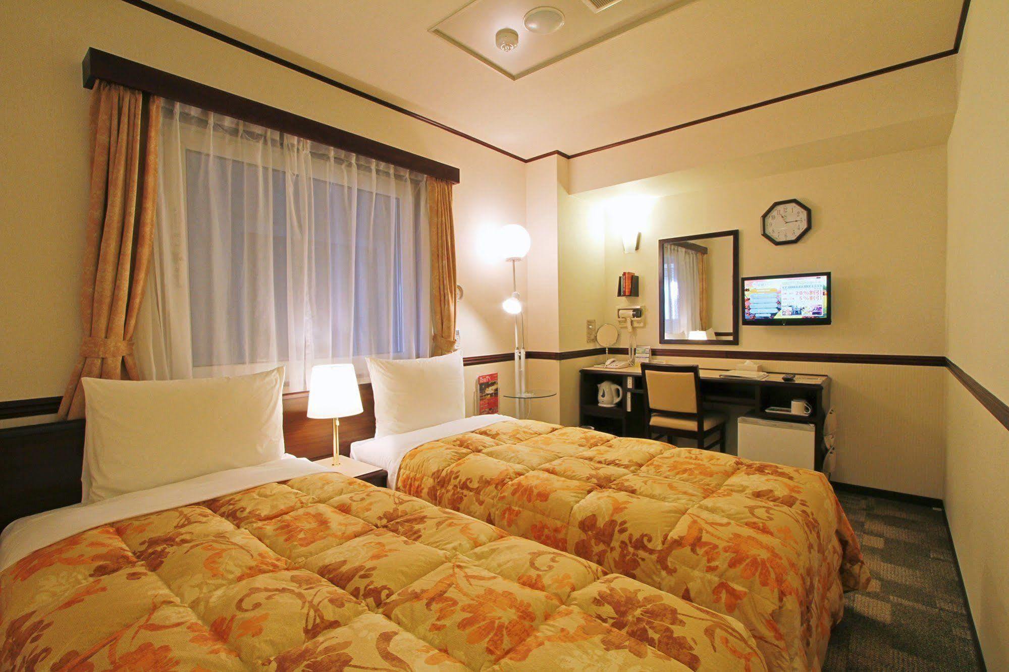 Toyoko Inn Yokohama Sakuragicho Zewnętrze zdjęcie